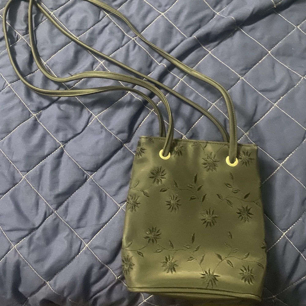Dinner Party Purse